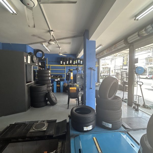 tire service- migliore interiors